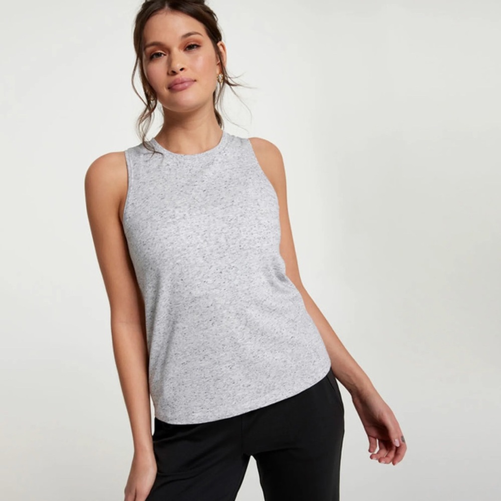 Calia Tank :: Medium